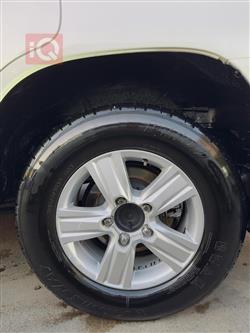 تۆیۆتا لاند کروزەر